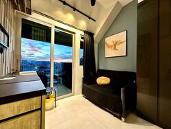 # 1 Loft (D14), Apartment #566301401